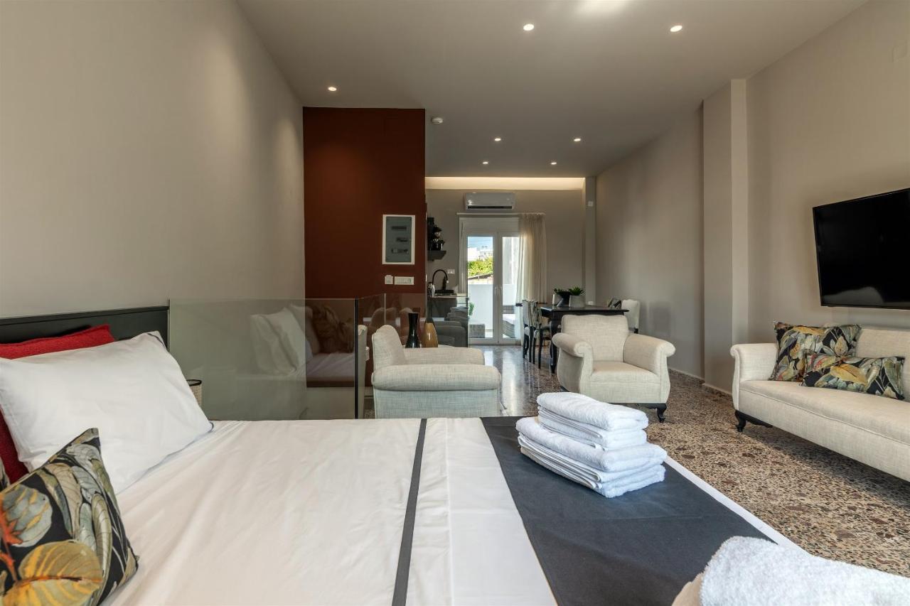 Andrews Luxury Suites Near The Airport Heraklion  Bagian luar foto